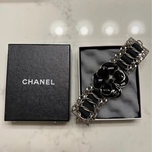 Chanel Camellia chain link bracelet